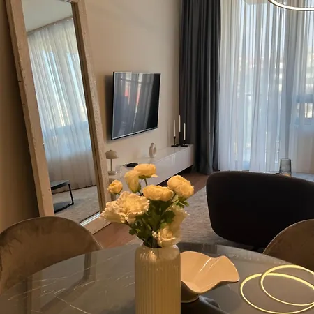 Dockside Waterfront Apartment