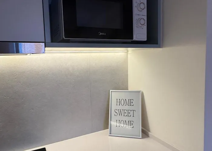 Dockside Waterfront Apartment